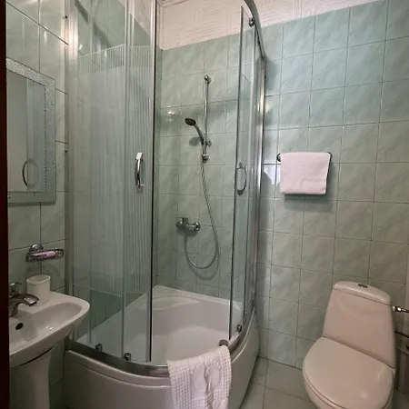 зелена над рікою Gospodarstwo wiejskie *