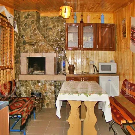 зелена над рікою Slavske