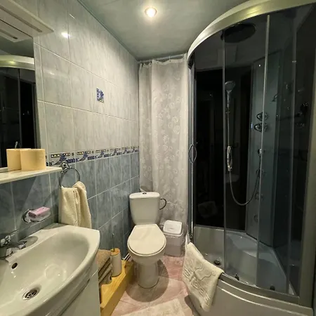 зелена над рікою Sławsko