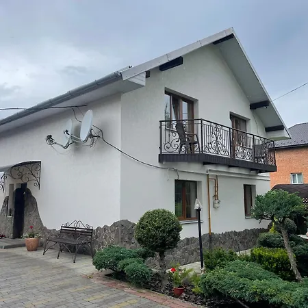 зелена над рікою Casa di campagna Slavske