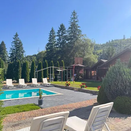 Casa de Campo зелена над рікою