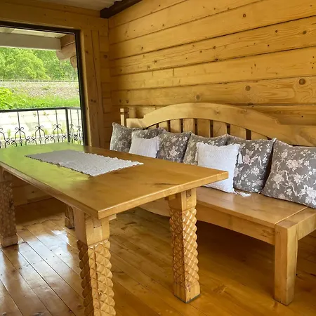 зелена над рікою Casa di campagna
